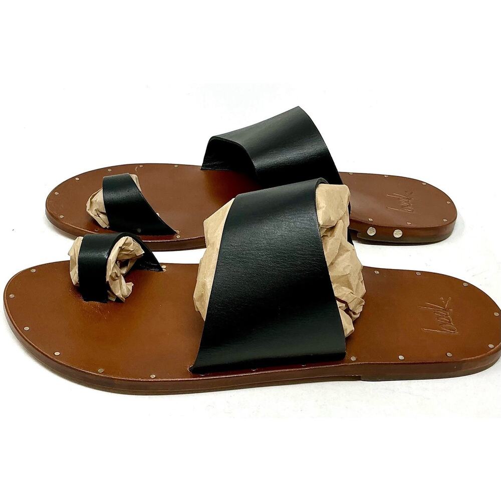 Beek Finch Toe Ring Flat Black Leather Sandals Size 9 NIB - Picture 6 of 9